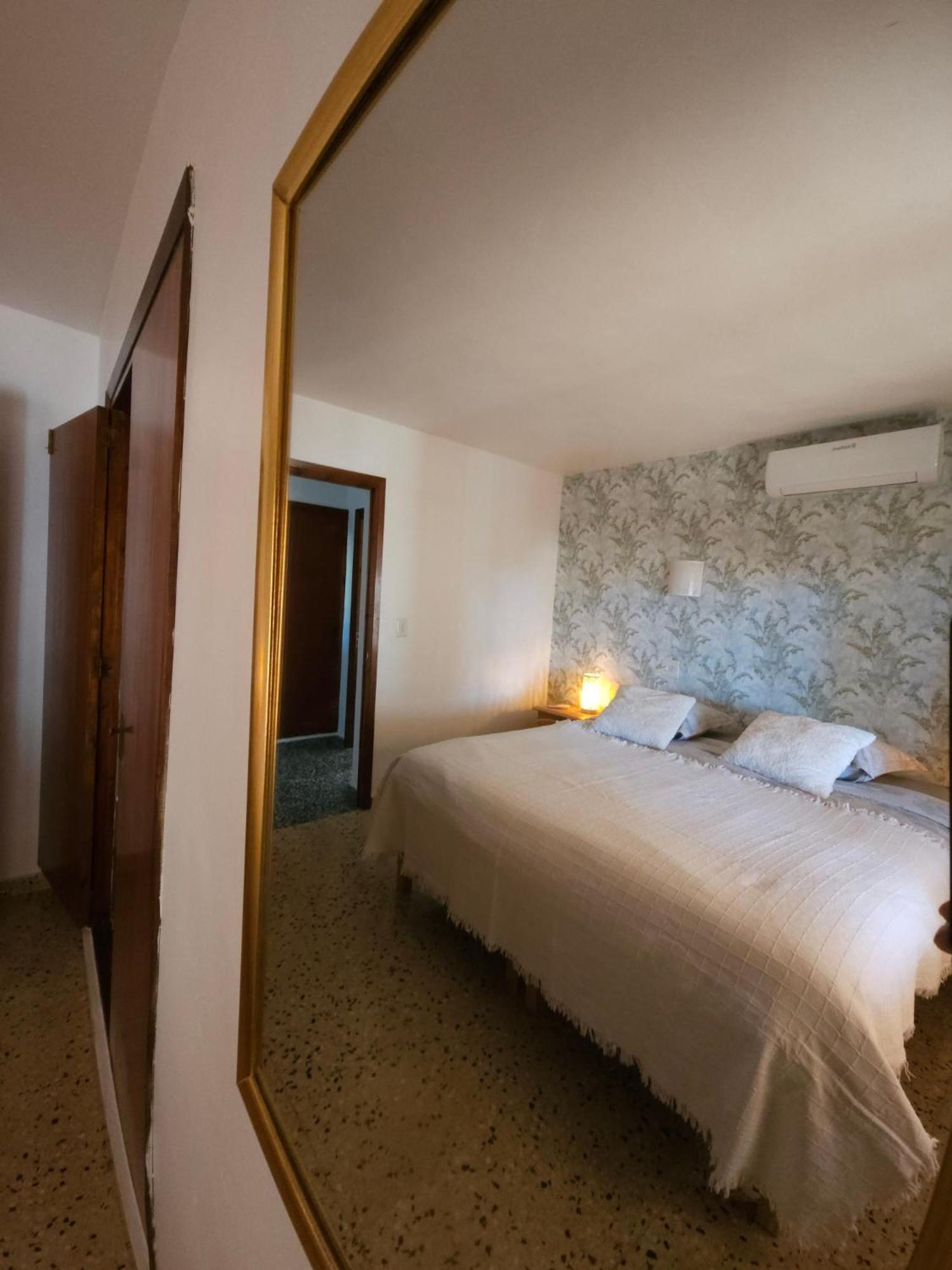 Casa Veintiuno En Calp Daire Oda fotoğraf